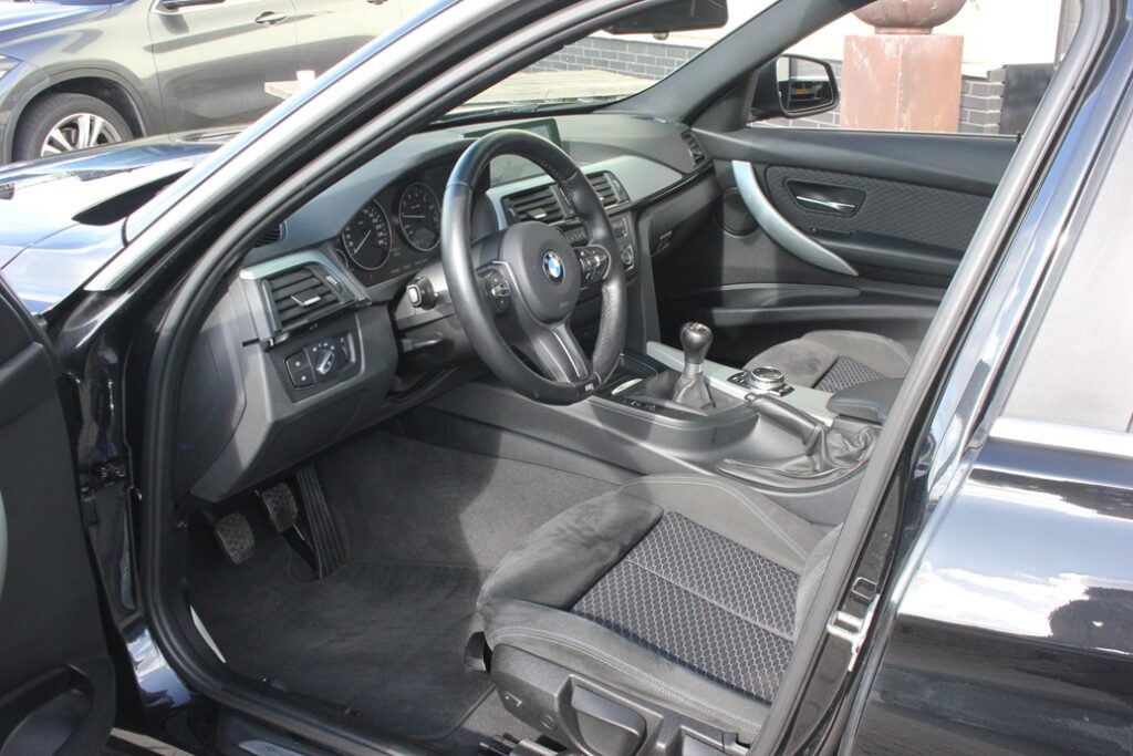 BMW 3-serie Touring 316i Executive M Sport