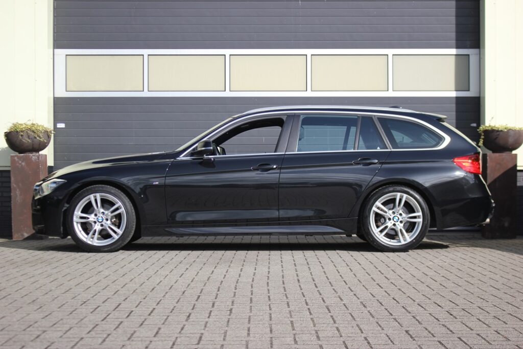 BMW 3-serie Touring 316i Executive M Sport